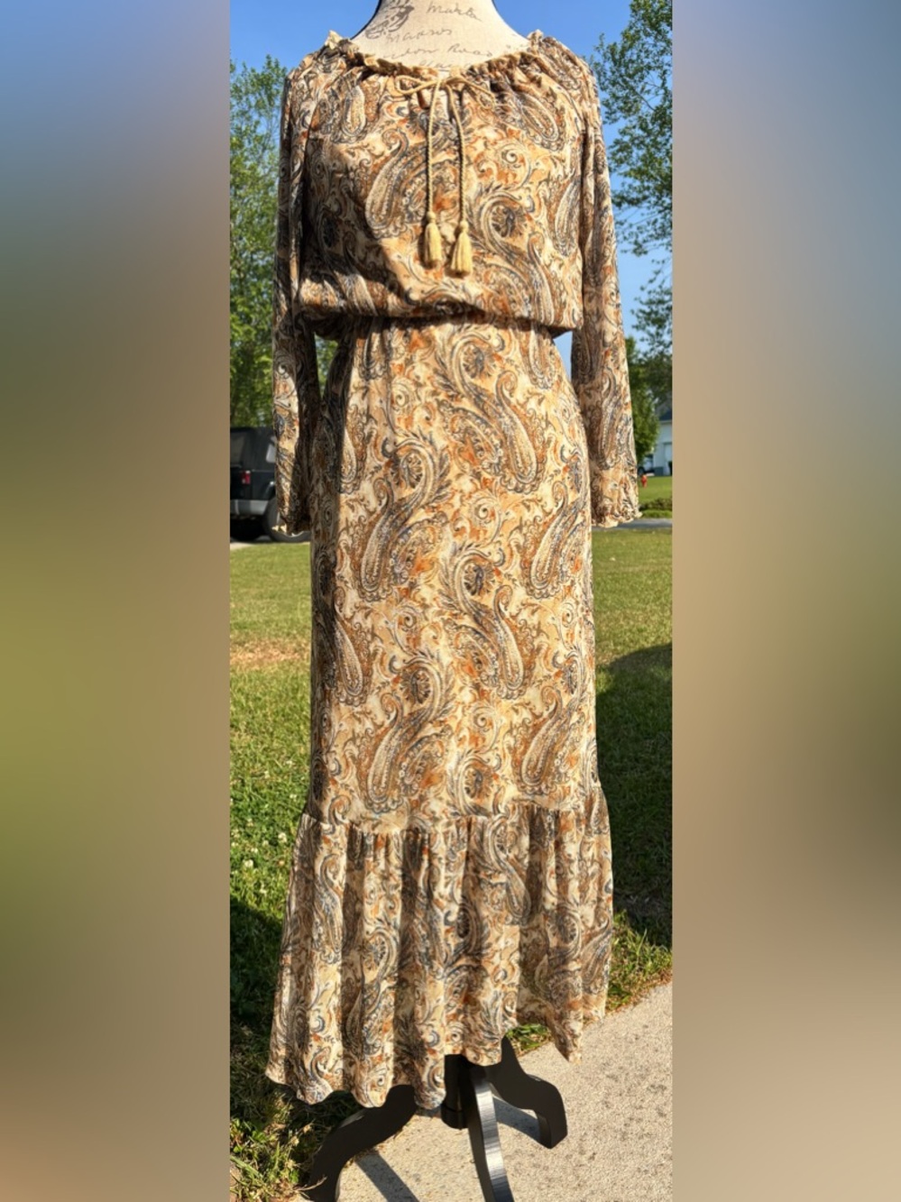 Women’s Paisley Maxi Dress in Beige and Tan